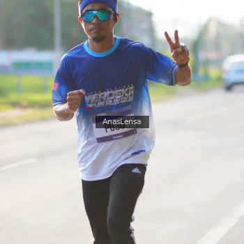 Runner Photo 3465901