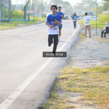 Runner Photo 3465904