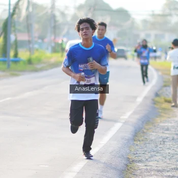 Runner Photo 3465906