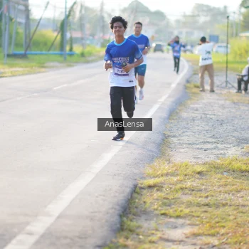 Runner Photo 3465924