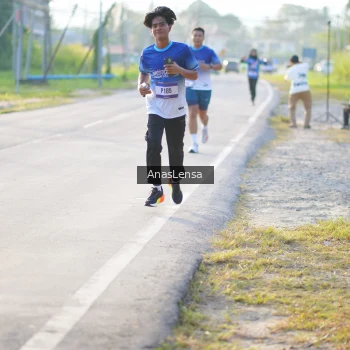 Runner Photo 3465926