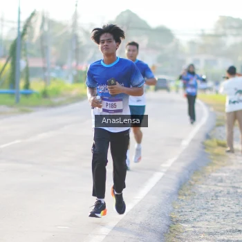 Runner Photo 3465927
