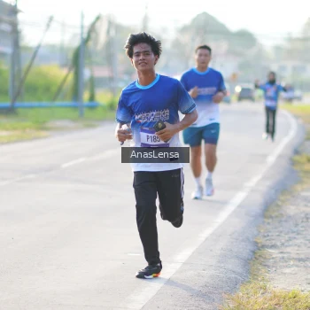 Runner Photo 3465933