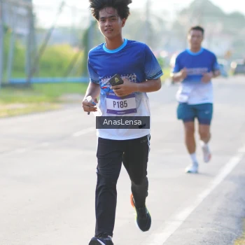 Runner Photo 3465935