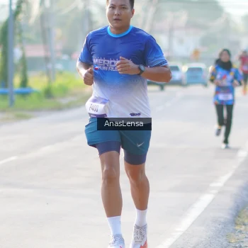 Runner Photo 3465939