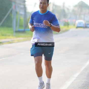 Runner Photo 3465968