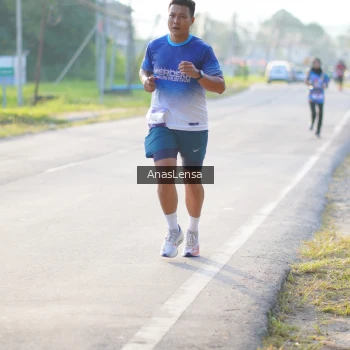 Runner Photo 3465970