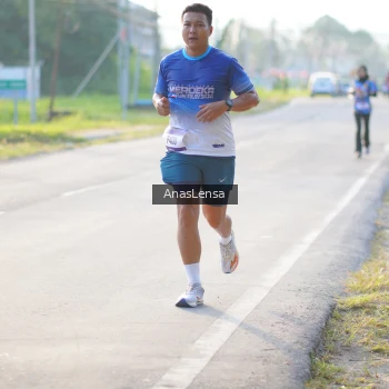 Runner Photo 3465972