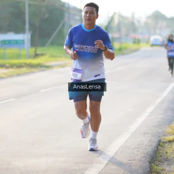 Runner Photo 3465973