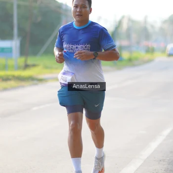 Runner Photo 3465997