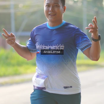 Runner Photo 3465999