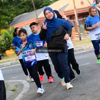 Runner Photo 3466005