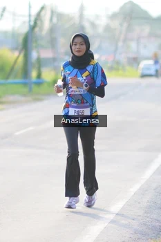 Runner Photo 3466007