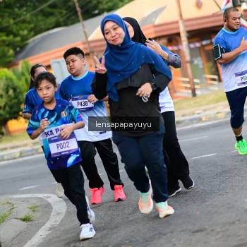 Runner Photo 3466024