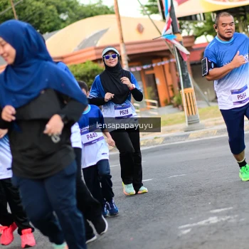 Runner Photo 3466029