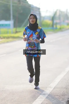 Runner Photo 3466040