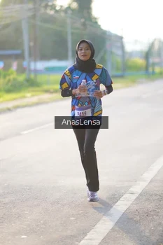 Runner Photo 3466042