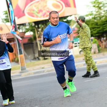 Runner Photo 3466055