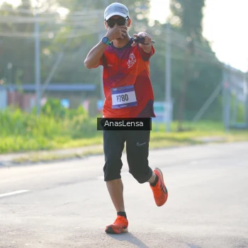 Runner Photo 3466089