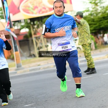 Runner Photo 3466109
