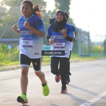 Runner Photo 3466143
