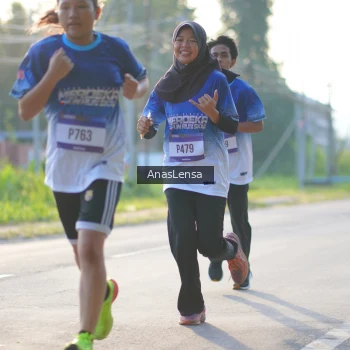 Runner Photo 3466157