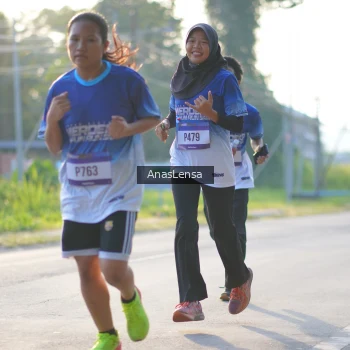 Runner Photo 3466158