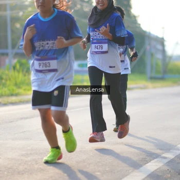 Runner Photo 3466159