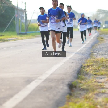 Runner Photo 3466168