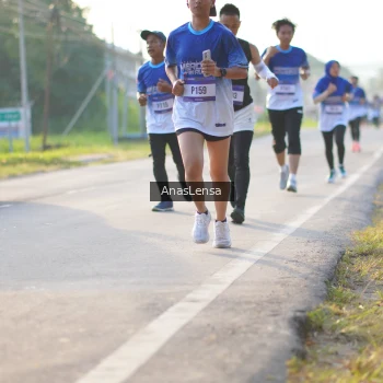 Runner Photo 3466189