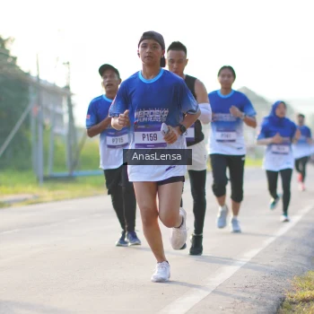 Runner Photo 3466192