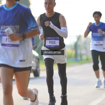 Runner Photo 3466198