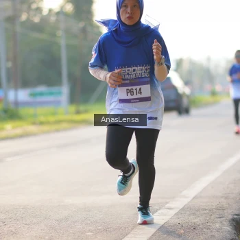 Runner Photo 3466259
