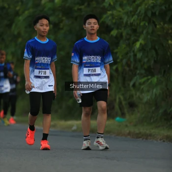 Runner Photo 3466306