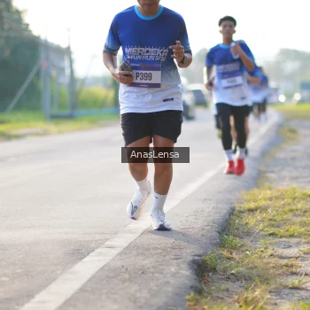Runner Photo 3466314