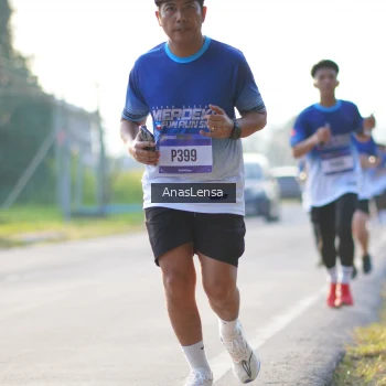 Runner Photo 3466318