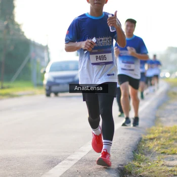 Runner Photo 3466351