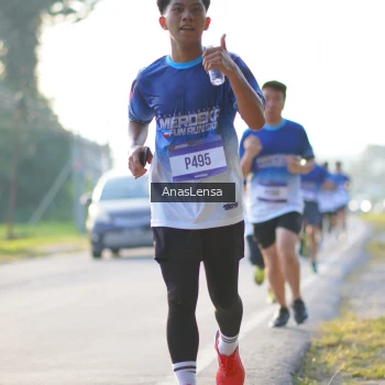 Runner Photo 3466355