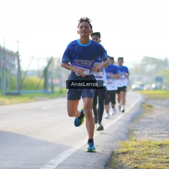 Runner Photo 3466400