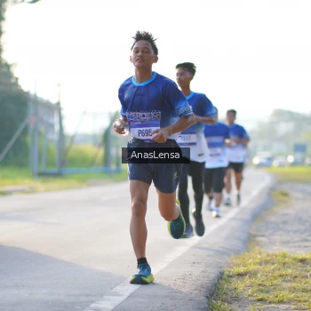 Runner Photo 3466403
