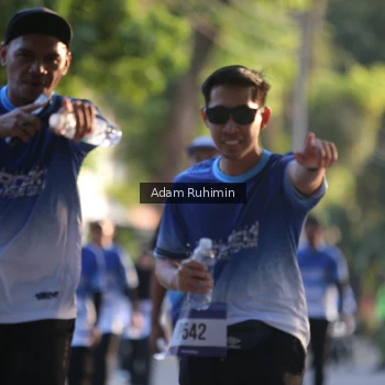 Runner Photo 3466431