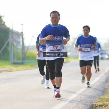 Runner Photo 3466439