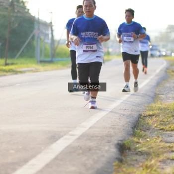 Runner Photo 3466440