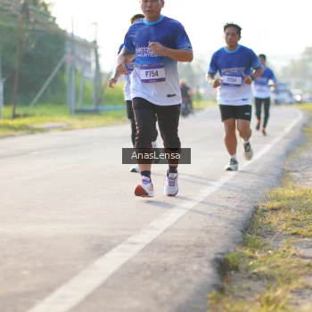 Runner Photo 3466441