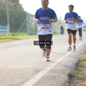 Runner Photo 3466457