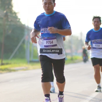 Runner Photo 3466466