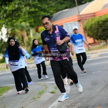 Runner Photo 3466485