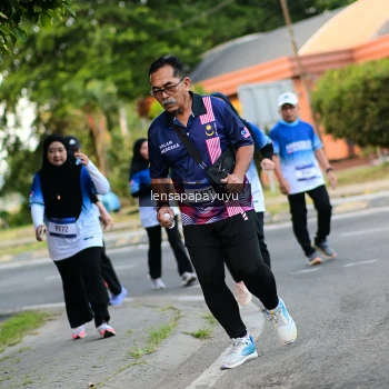Runner Photo 3466487