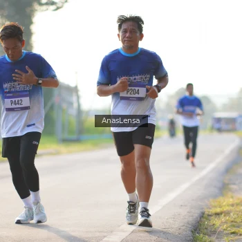Runner Photo 3466491
