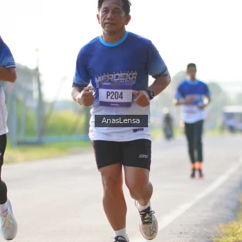 Runner Photo 3466492